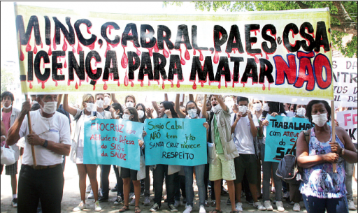 Manifestação teve o apoio de pesquisadores da fiocruz. Foto: Clarice Castro.