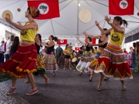 ApresentaÃ§Ã£o do grupo Maracutaia durante Feira da Reforma AgrÃ¡ria CÃ­cero Guedes, Largo da Carioca, RJ, 10/12/2014